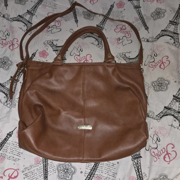 XL Steve Madden Brown Studded Shoulder Bag - Picture 7 of 8